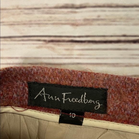 Ann Freedberg Size 10 Red Wool Skirt - Picture 2 of 3